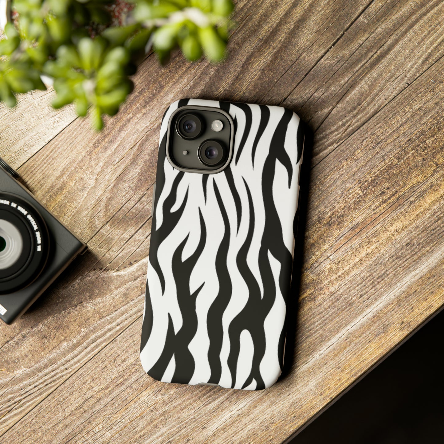 Black and White Camouflaged: 46-Tough Case iPhone series 15 14 13 12 11 X XR XS 8: Google series 7 6 5: Samsung series S23 S22 S21 S20 S10