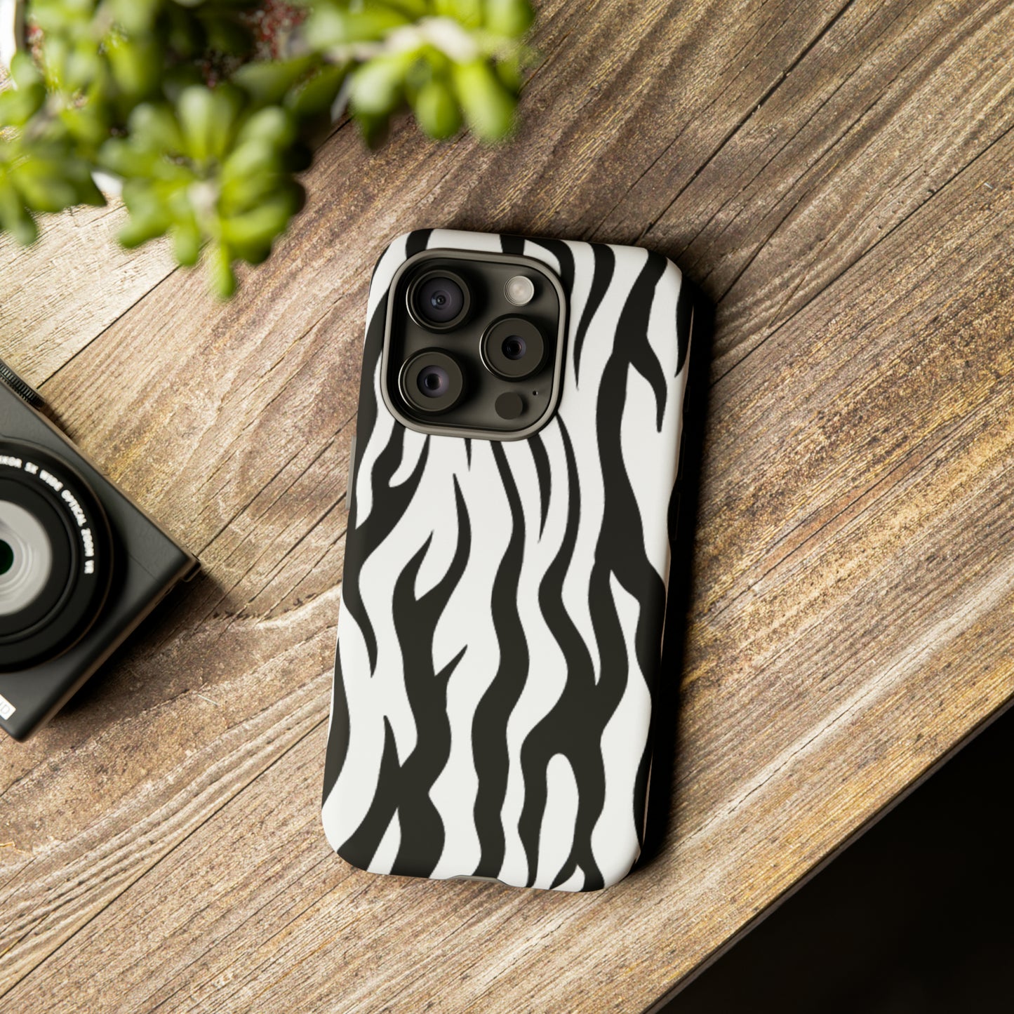 Black and White Camouflaged: 46-Tough Case iPhone series 15 14 13 12 11 X XR XS 8: Google series 7 6 5: Samsung series S23 S22 S21 S20 S10