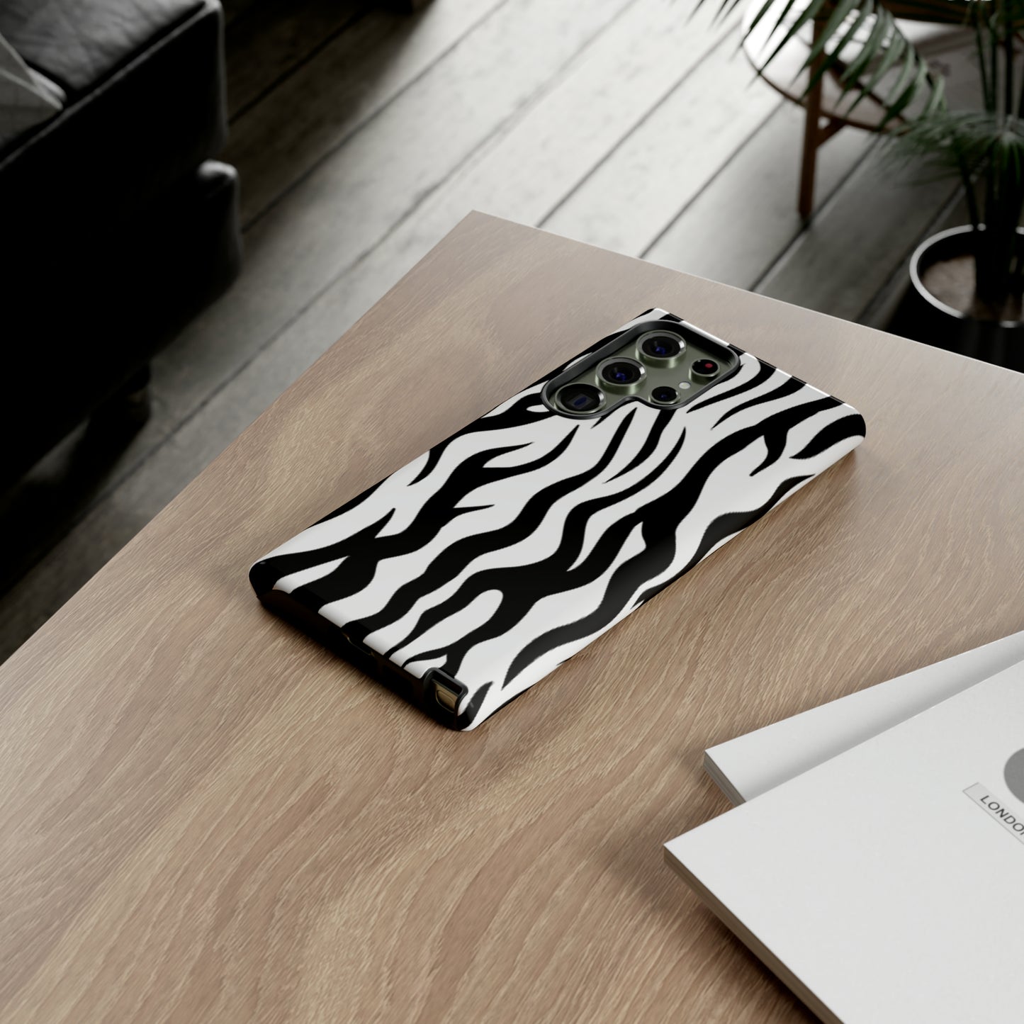 Black and White Camouflaged: 46-Tough Case iPhone series 15 14 13 12 11 X XR XS 8: Google series 7 6 5: Samsung series S23 S22 S21 S20 S10