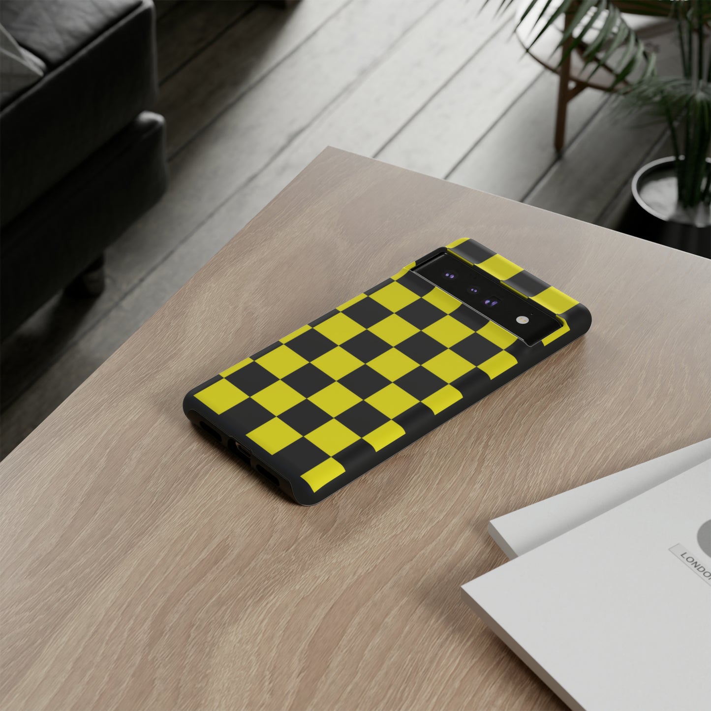 Yellow and Black Checkers with Black background: 46-Tough Case iPhone series 15 14 13 12 11 X XR XS 8: Google series 7 6 5: Samsung series S23 S22 S21 S20 S10