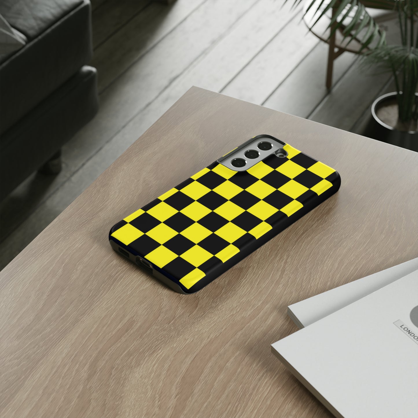 Yellow and Black Checkers with Black background: 46-Tough Case iPhone series 15 14 13 12 11 X XR XS 8: Google series 7 6 5: Samsung series S23 S22 S21 S20 S10