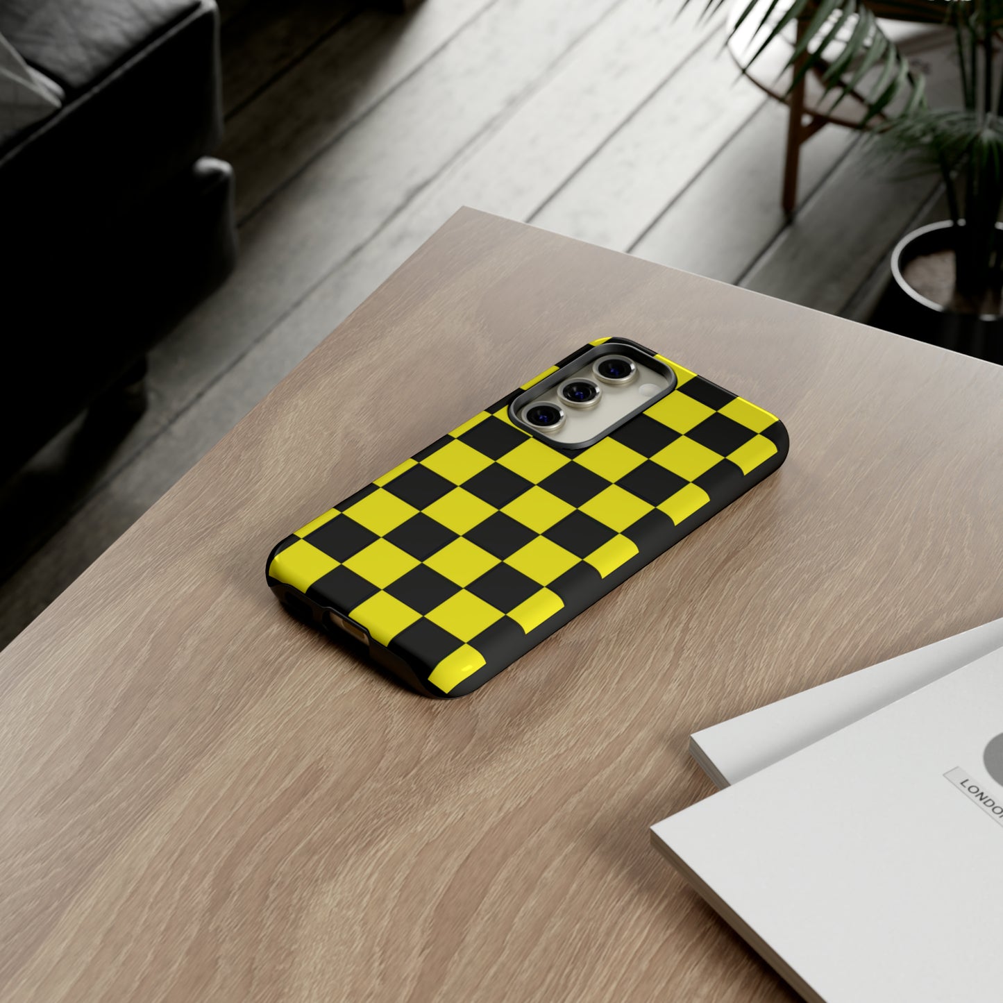 Yellow and Black Checkers with Black background: 46-Tough Case iPhone series 15 14 13 12 11 X XR XS 8: Google series 7 6 5: Samsung series S23 S22 S21 S20 S10