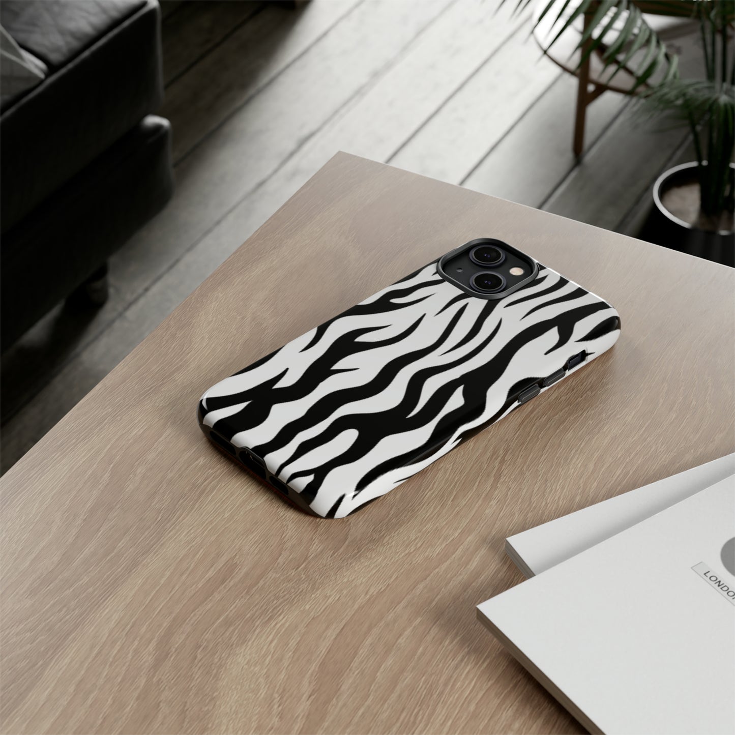 Black and White Camouflaged: 46-Tough Case iPhone series 15 14 13 12 11 X XR XS 8: Google series 7 6 5: Samsung series S23 S22 S21 S20 S10