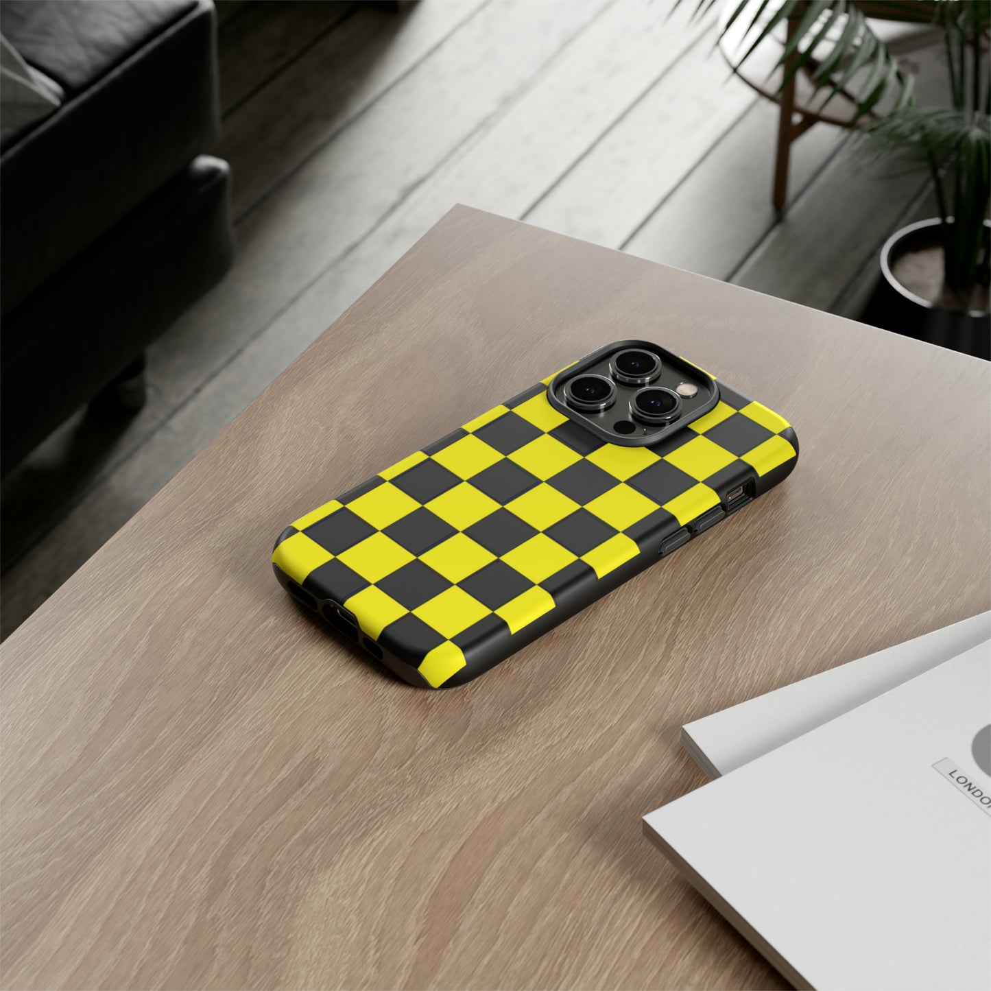 Yellow and Black Checkers with Black background: 46-Tough Case iPhone series 15 14 13 12 11 X XR XS 8: Google series 7 6 5: Samsung series S23 S22 S21 S20 S10